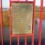 Tablica upamiętniająca śmierć żołnierzy kompanii „Pegaz” po akcji Kutschera na północnej balustradzie Mostu Śląsko - Dąbrowskiego